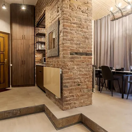 Lesi Apartment With Terrace Lviv Exterior photo