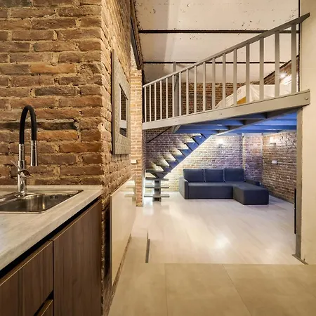 Lesi Apartment With Terrace Lviv Exterior photo
