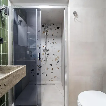 Lesi Apartment With Terrace Lviv Exterior photo